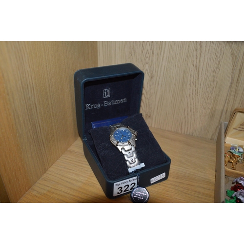 322 - boxed gents watch