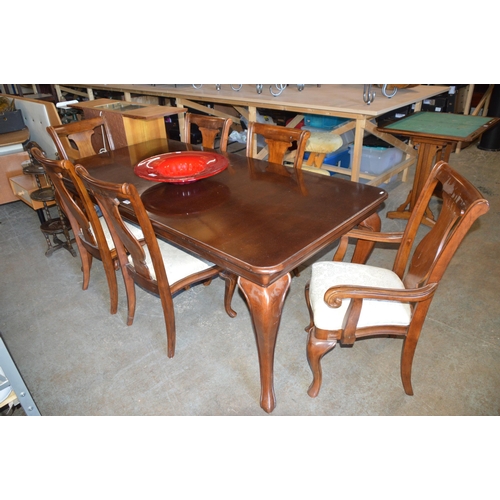 136 - dining table & 6 chairs