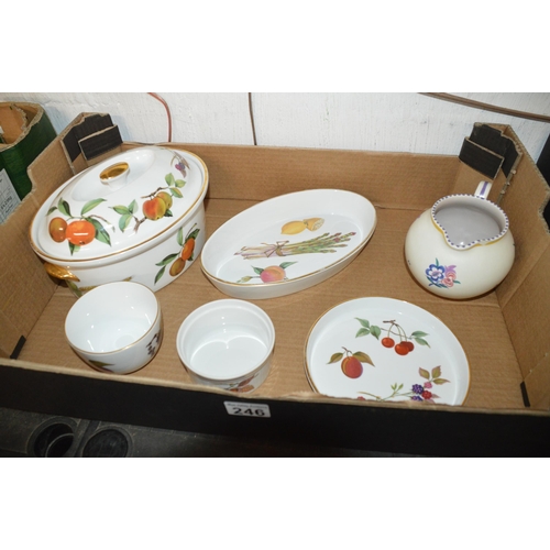 246 - box of china, Royal Worcester