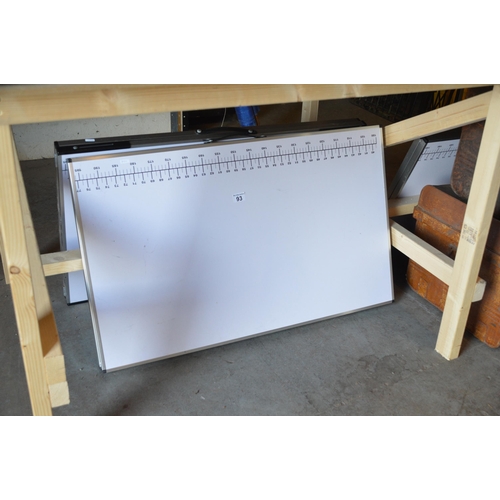 93 - folding table