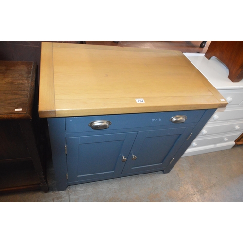 174 - small dresser base/sideboard