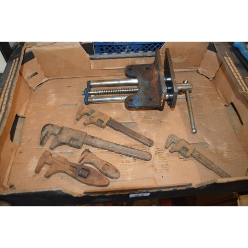 93 - box of tools