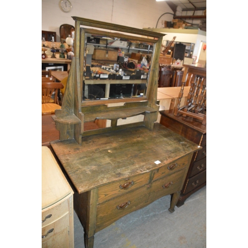 135 - dressing  table