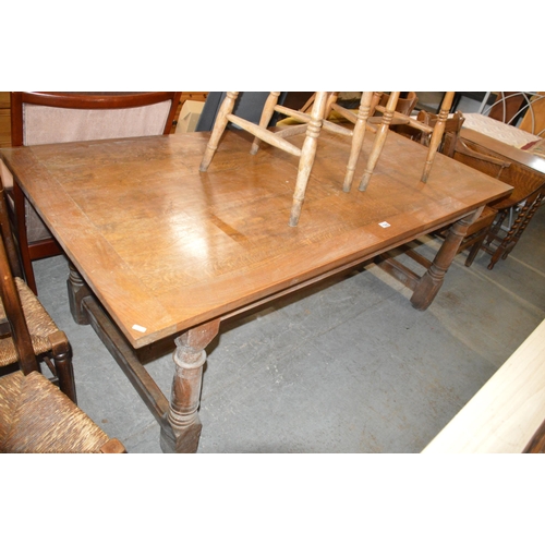 180 - oak dining table