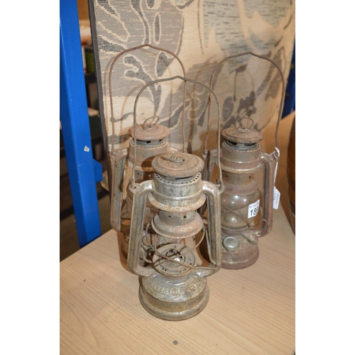 189 - 3 x tilley lamps