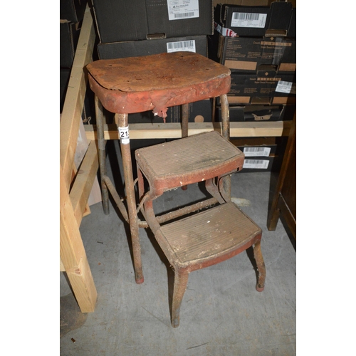 213 - vintage step-stool