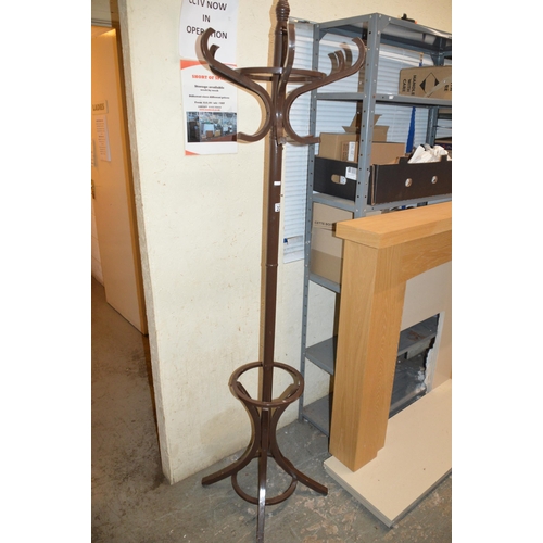 229 - coatstand