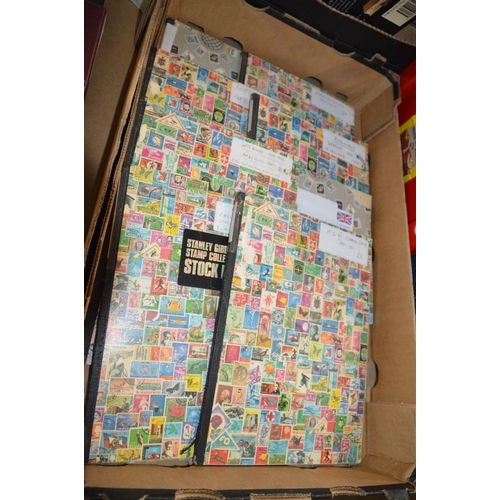 85 - qty of albums of stamps