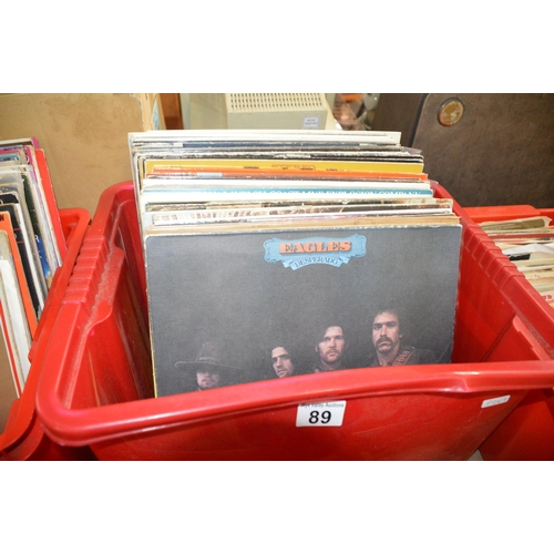 89 - bin of records