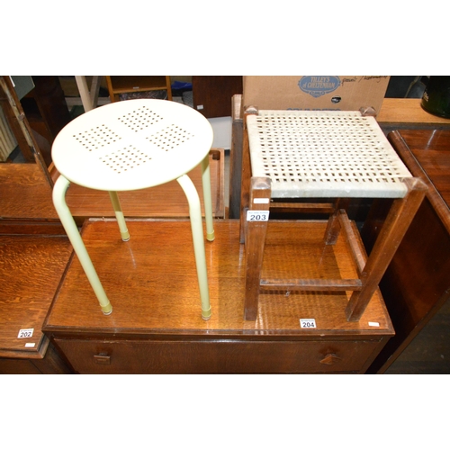 203 - 2 stools