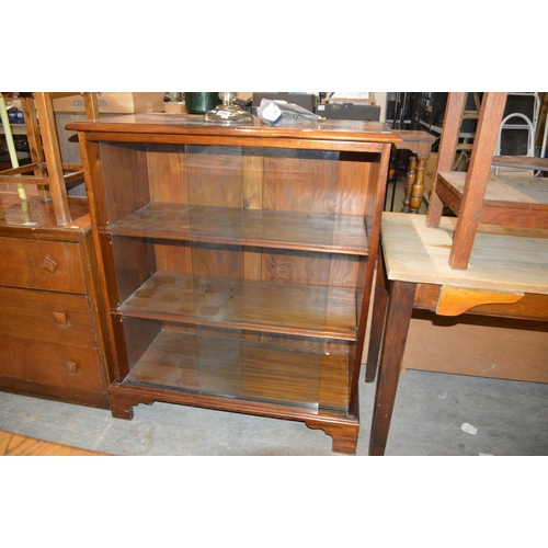 205 - glass display unit