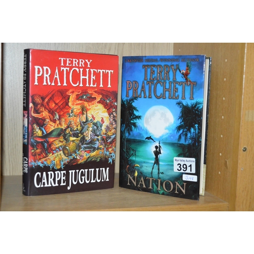 391 - 2 terry pratchett books