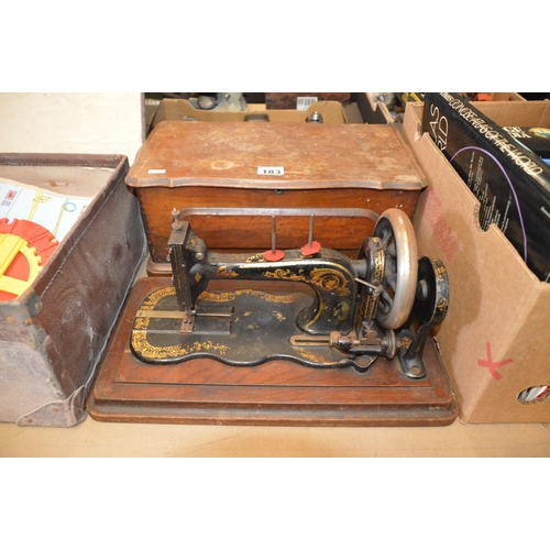 183 - vintage sewing machine