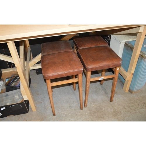 237 - 4 stools