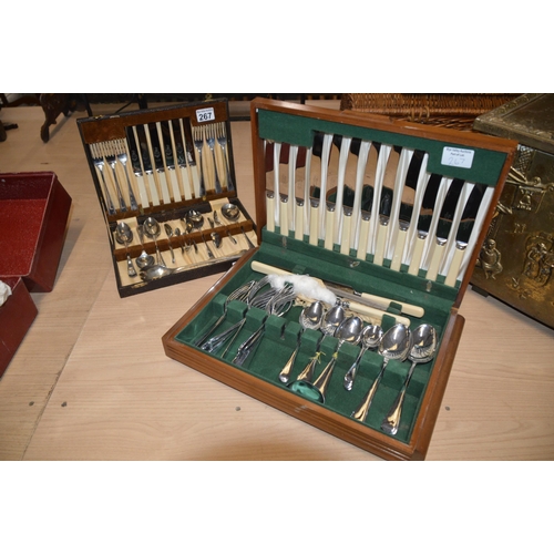 267 - 2 cutlery sets