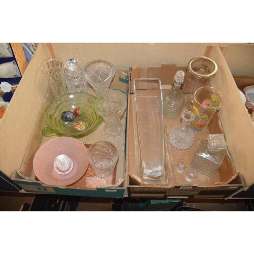 289 - 2 boxes of glassware