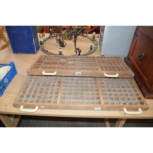 298 - 2 printers trays