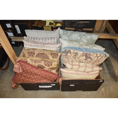 319 - 2 boxes of cushions