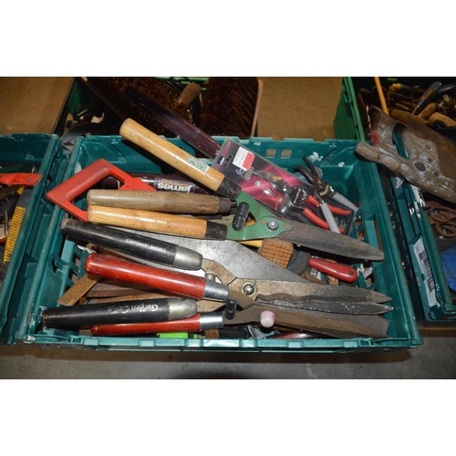 76 - qty of tools