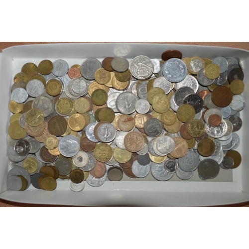 418 - tray of coins