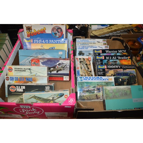 171 - 2 boxes of model kits, Airfix, etc