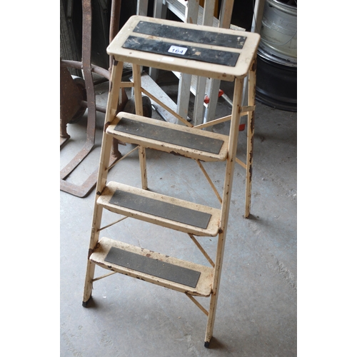 164 - step ladder