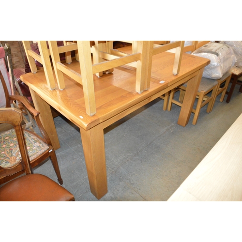 257 - oak dining table