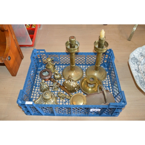 293 - qty of brass items