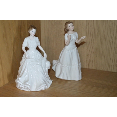 442 - 2 royal doulton Collectors Club figurines, both signed!