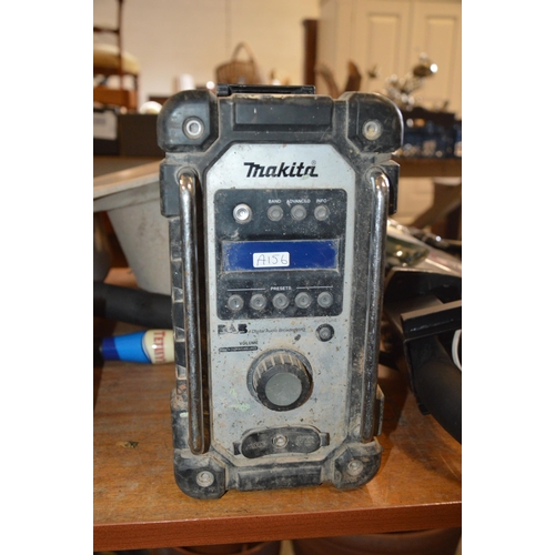 56 - makita dab radio