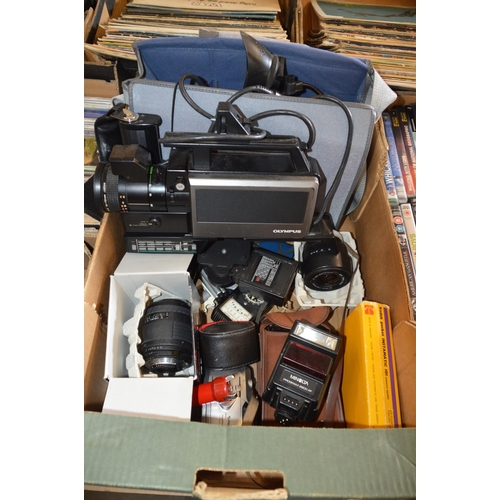 91 - qty of camera equipment