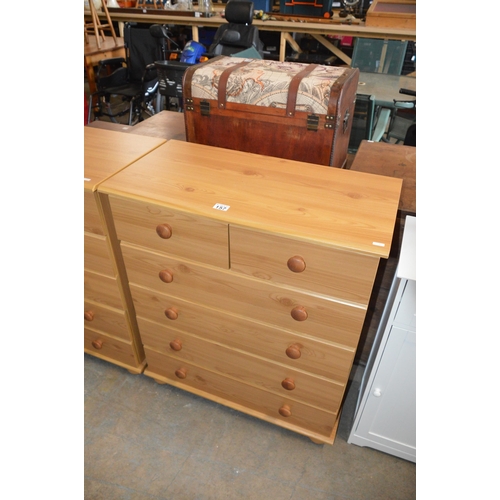 157 - chest of drawers