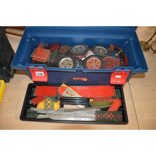 246 - box of vintage meccano