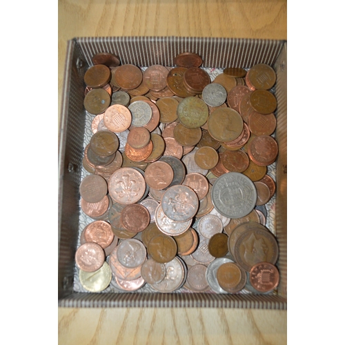 377 - tray of coins