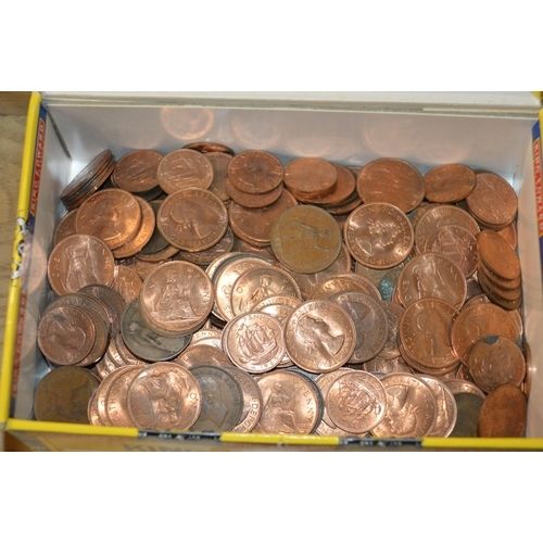 379 - tray of coins