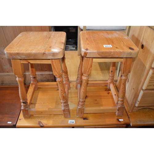 211 - 2 pine stools