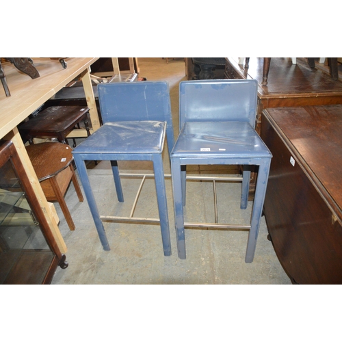 263 - 2 bar stools