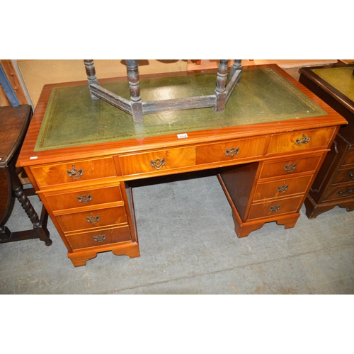 264 - twin pedestal desk