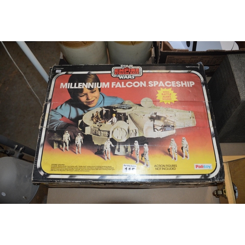 115 - palitoy star wars millennium falcon