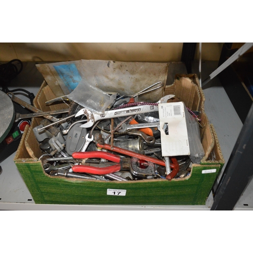 17 - box of tools