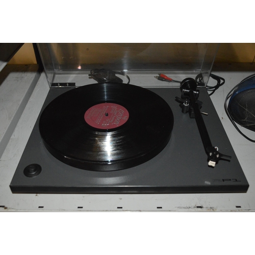 54 - rega rp1 turntable