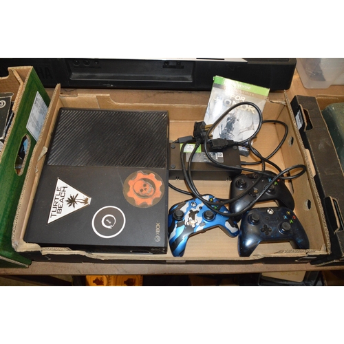 73 - xbox console & 3 controllers