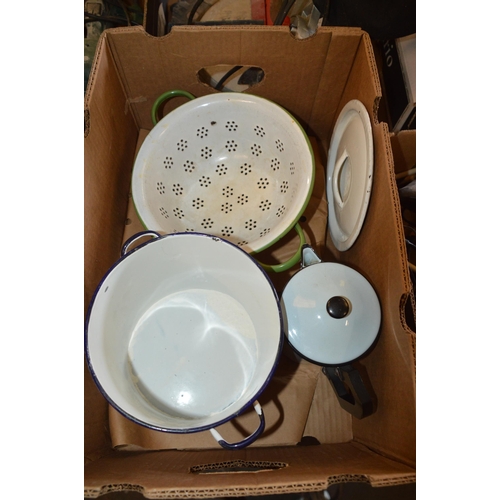 86 - box of enamelware