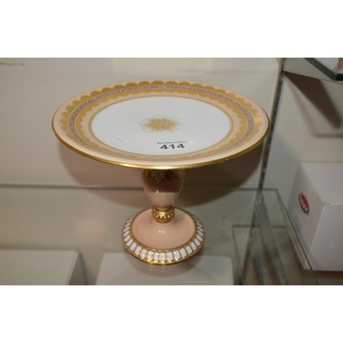 414 - cake stand