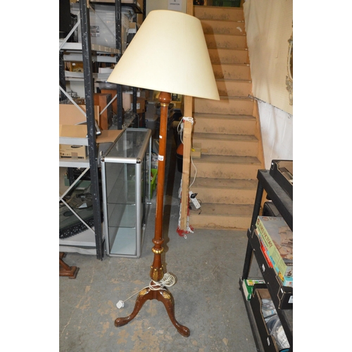 157 - standard lamp