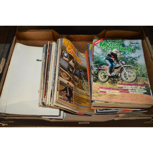 366 - qty of motor cycling magazines