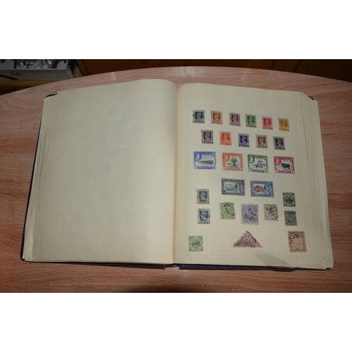 412 - stamp album