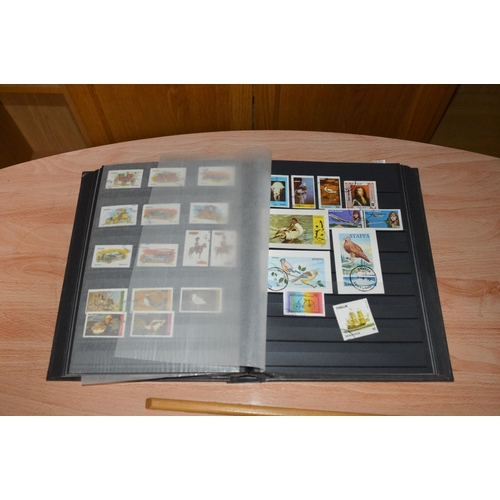 390 - stamp album