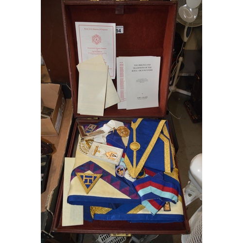 94 - qty of masonic items