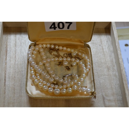 407 - assorted pearl jewellery